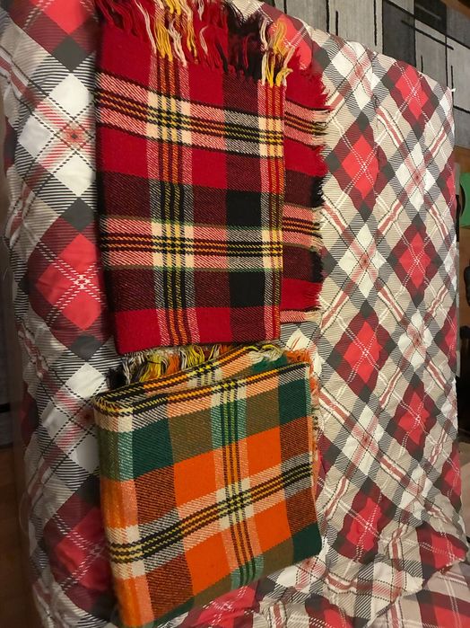 Родопски одеяла 2 броя 30лв