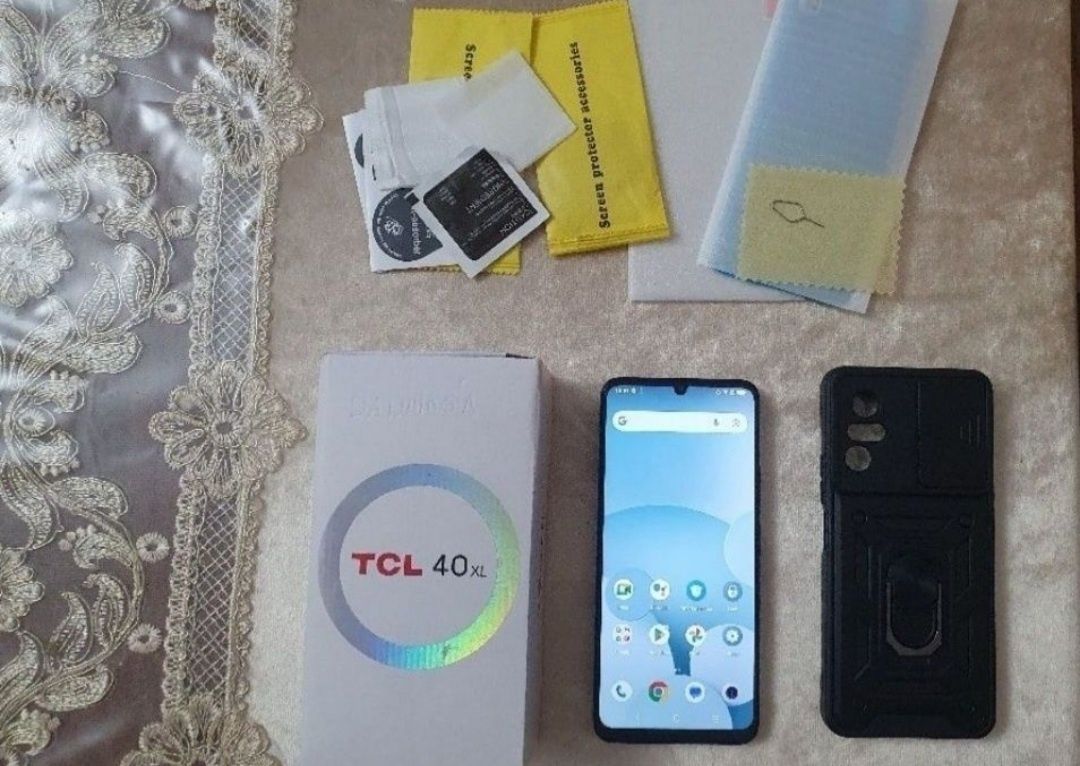 Srochna sotiladi TCL 40XL Orginal Xolati ideal yengide turibdi