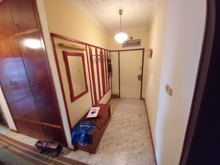 Продава се Многостаен апартамент в Разград, Бели Лом - 137 кв.м за 636 €/кв.м - Снимка #1