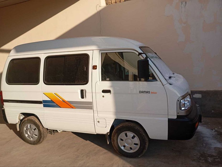 Дамас 2 сотилади 1100 км бензин 7300$