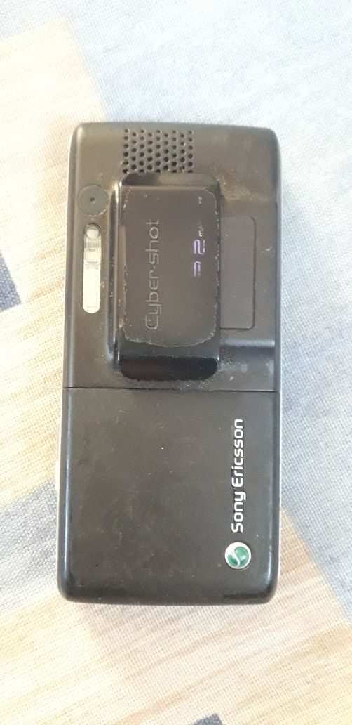 Sony Eriksson K800i