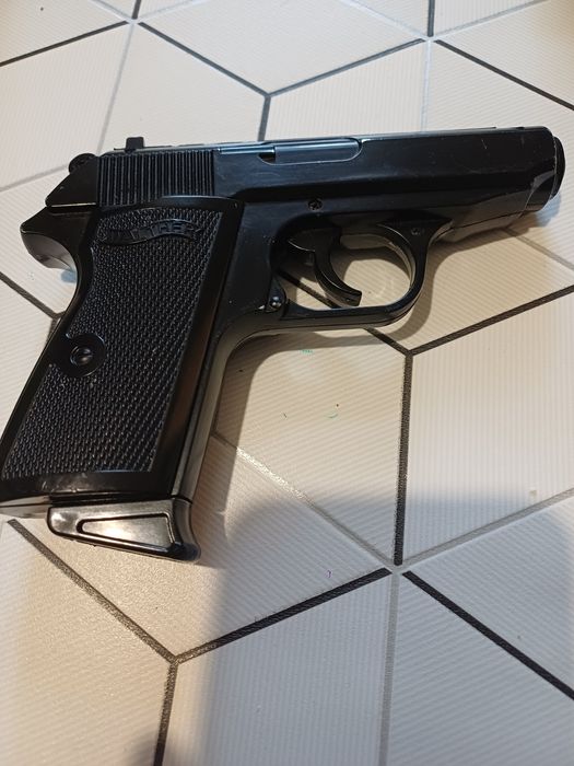 Продам зажигалку