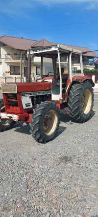 Tractor ih case international 744