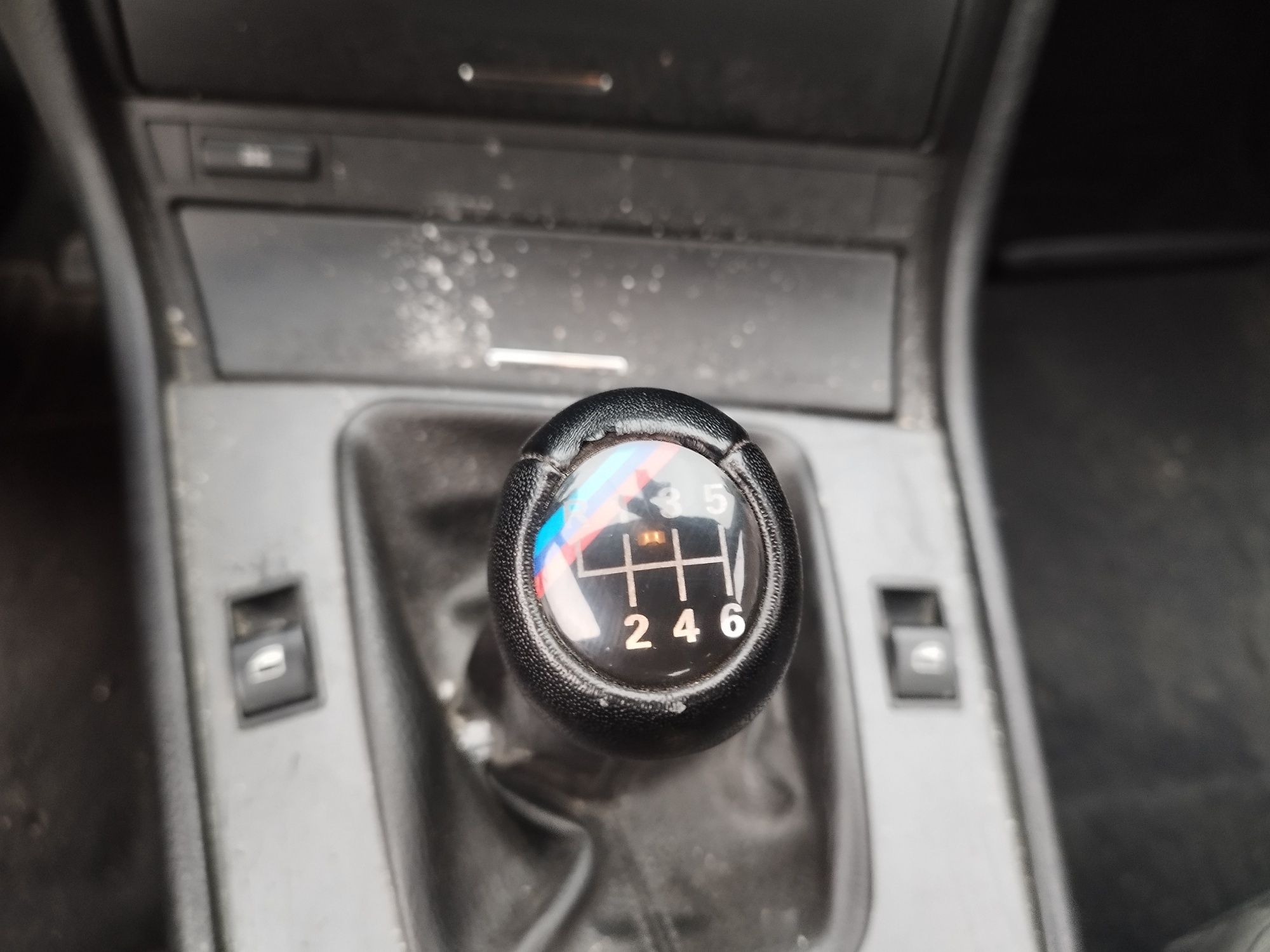 Продавам BMW E46 320D  150 6 степенна кутия фейс