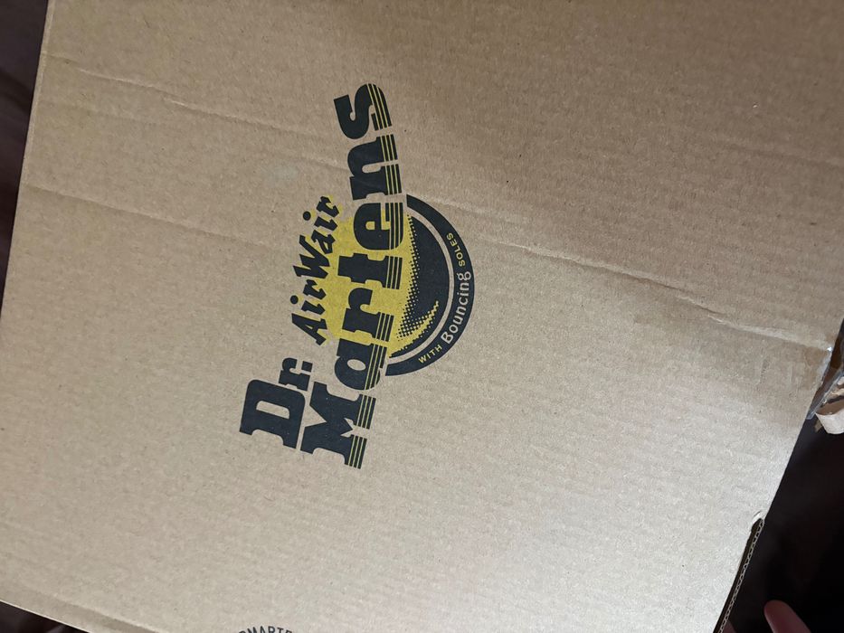 Оригинални Dr. Martens Jadon