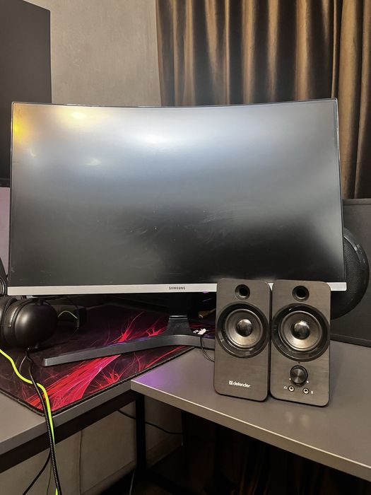 Изогнутый Монитор samsung 27 дюймов 75 Герц