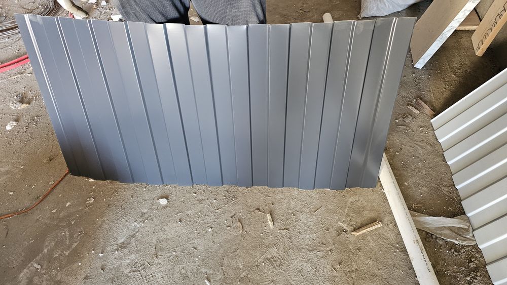 Листы для обшивки карниза