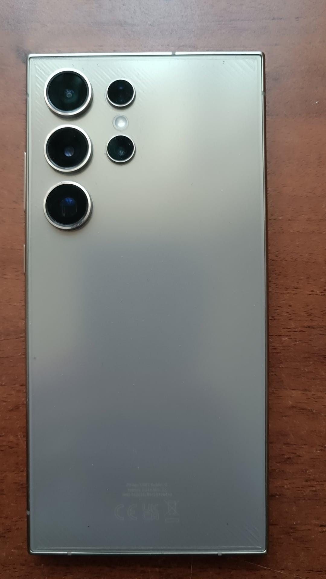 Samsung S24 Ultra, 512 GB, în garantie