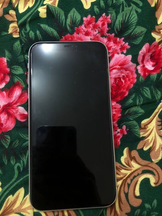 Продам или обменяю Iphone 11