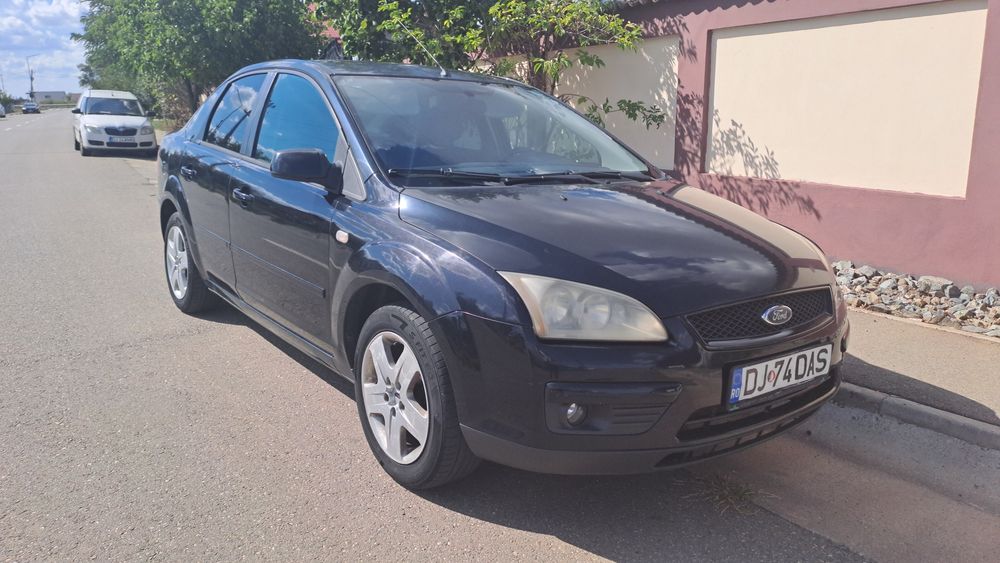 Ford Focus sedan 2007
