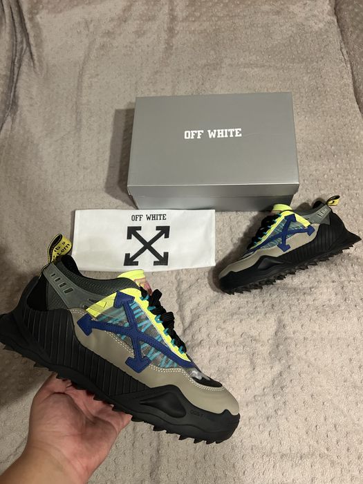 Adidasi OFF-White ODSY 1000