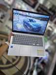 ASUSSSS Yanngidek tinniq so'ngi avlodli notebook izlaganlar uchun!