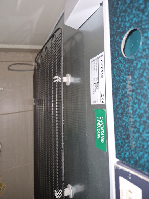 Lada frigorifica arctic 230 litri