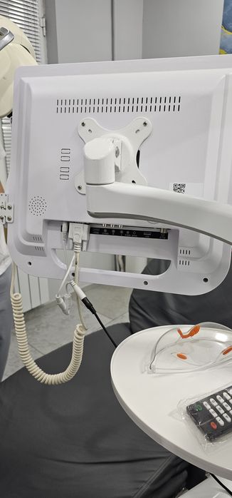 Кресло Стоматология дешевле не существует новые полный наворот