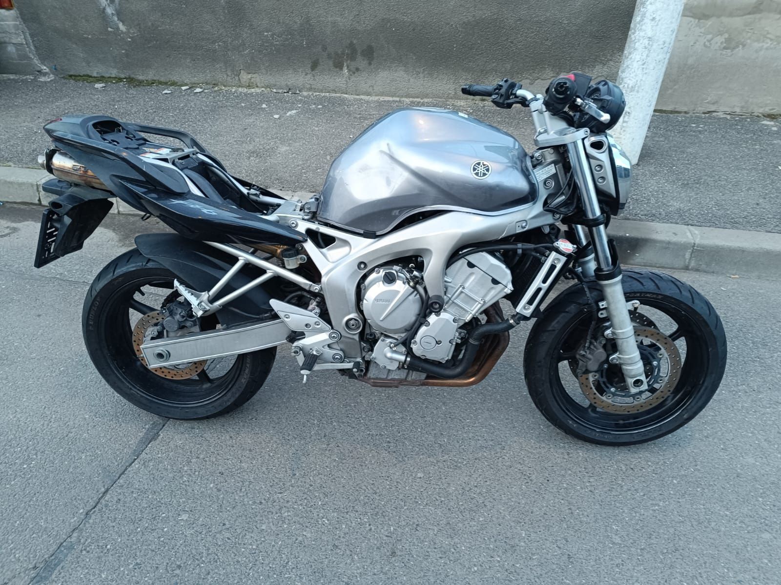 Yamaha fz6 injecție