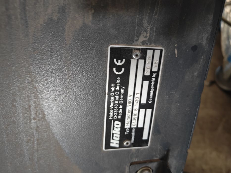 Măturătoare, mătura Hako Hamster 780v, motor termic, baterie