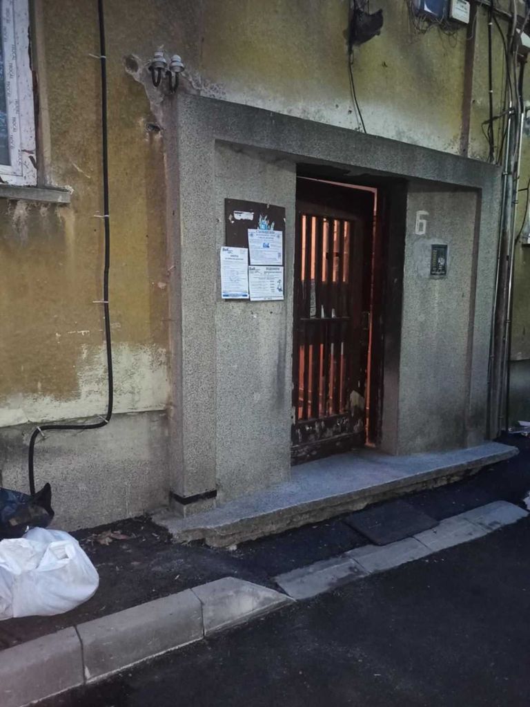 Продава се Двустаен апартамент в София, Славия - 50 кв.м за 1800 €/кв.м - Снимка #2