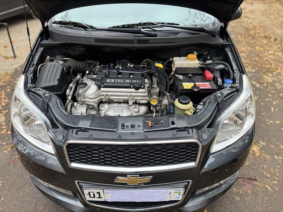 Nexia 3 мокрый асфальт