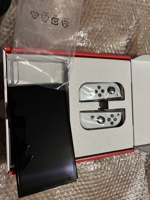 Конзола Nintendo Switch OLED (White)