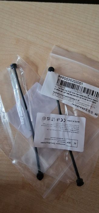Cablu Fixare Capac Rezervor, Compatibil Cu VW Volkswagen / BMW E46, E9
