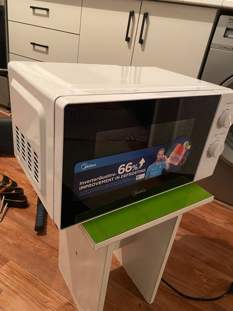 MIDEA микроволновка