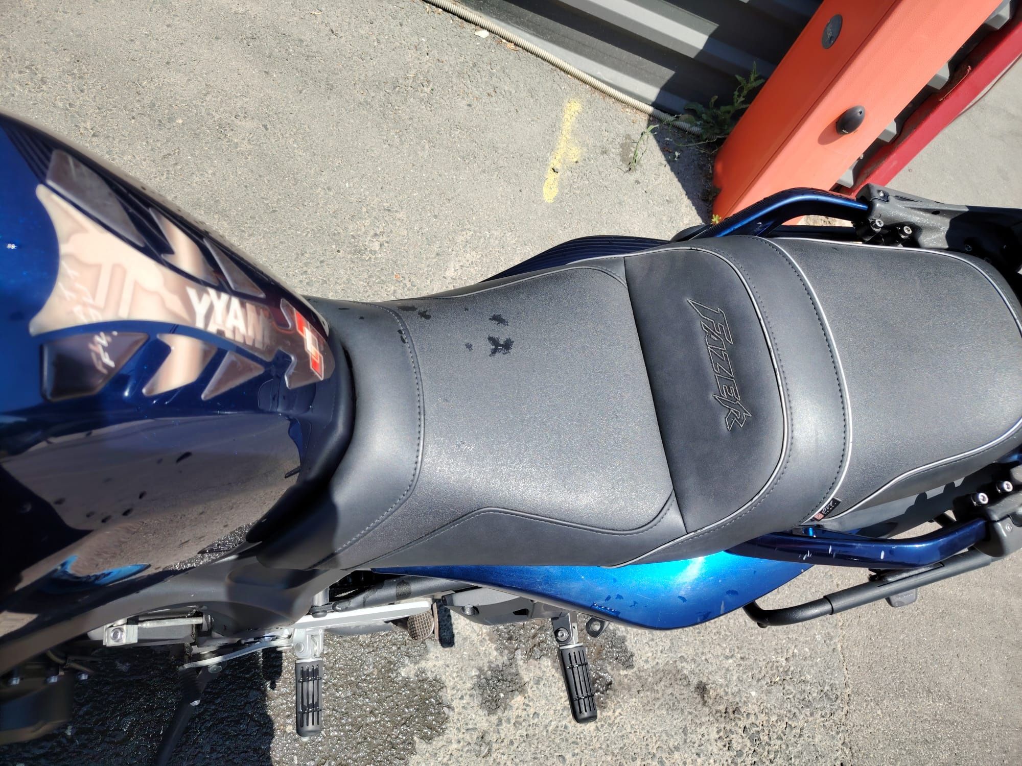YAMAHA FAZER 600 S2  2009