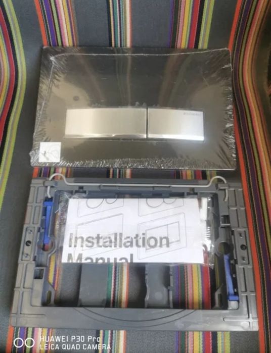 GEBERIT Claptetă cu acționare dublă, negru-aluminiu, Sigma
