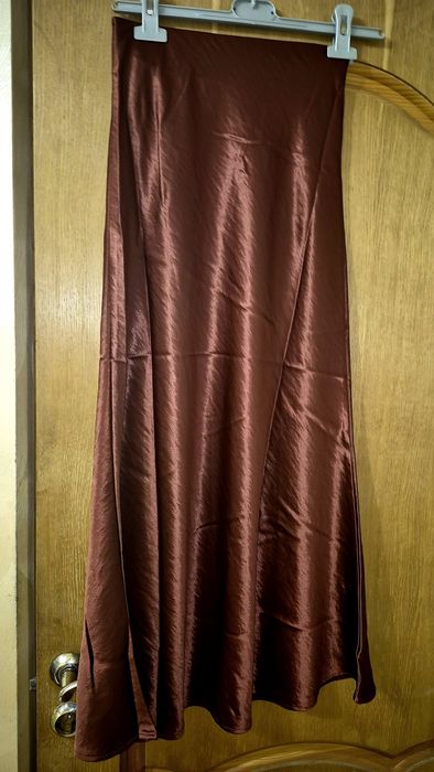 Юбка длиная, А силуэт, цвет вишня, новая.