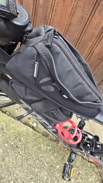 Bicicletă Trek FX3 echipată complet Bontrager