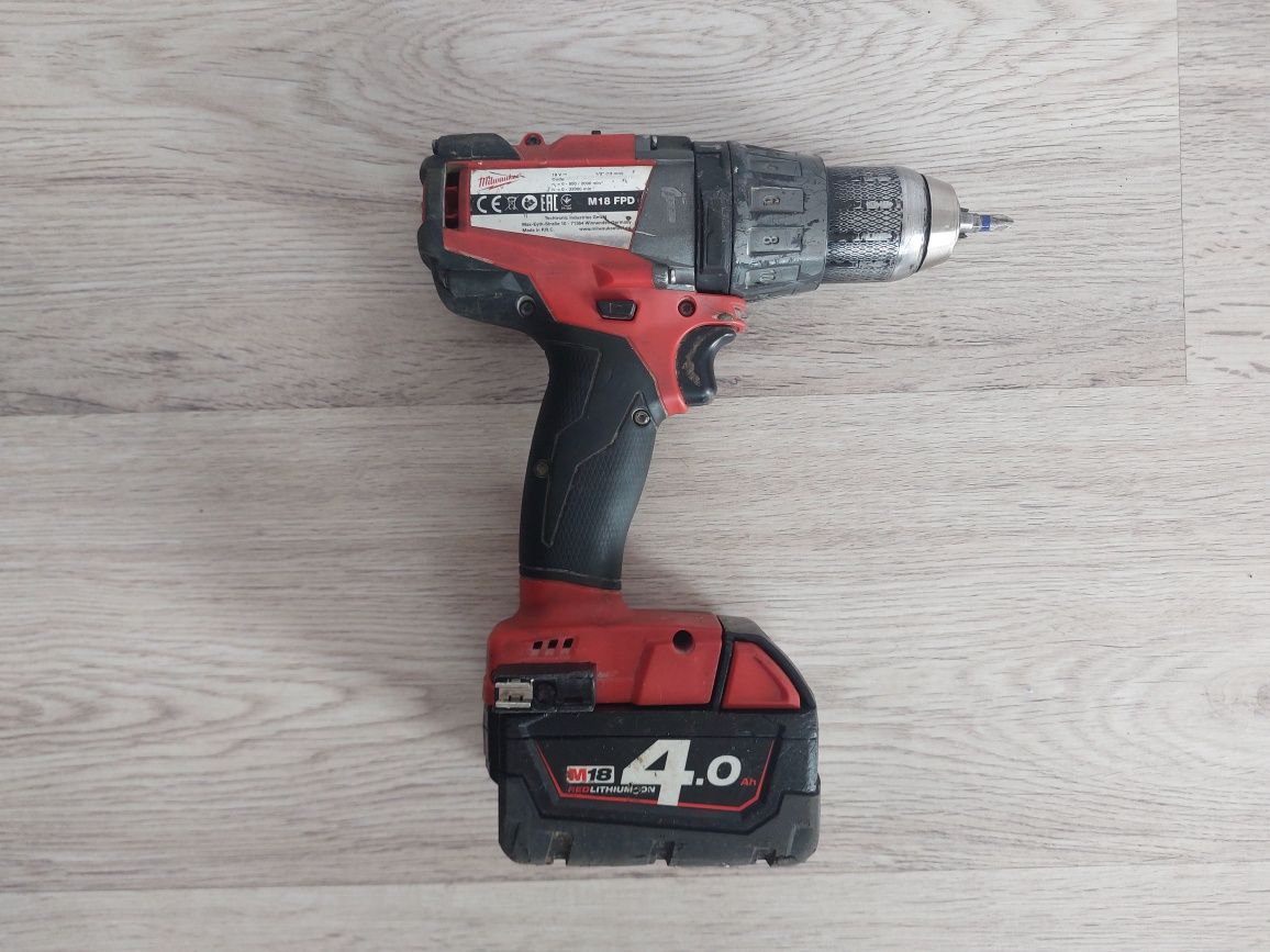 Set autofiletanta percuție M18 FPD, milwaukee,  135 nm, cu baterie