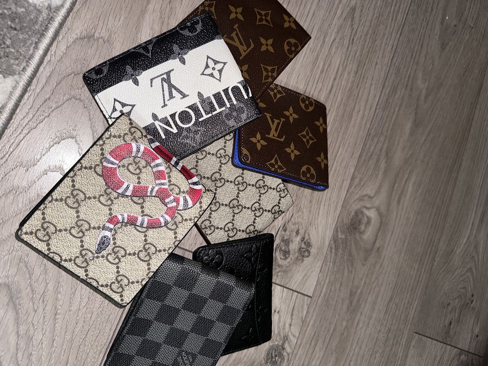 Portofel Louis Vuitton