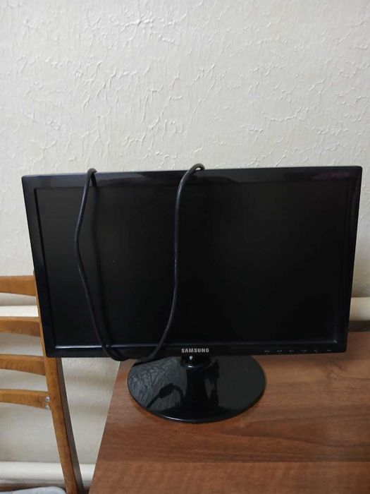 Продам монитор Samsung
