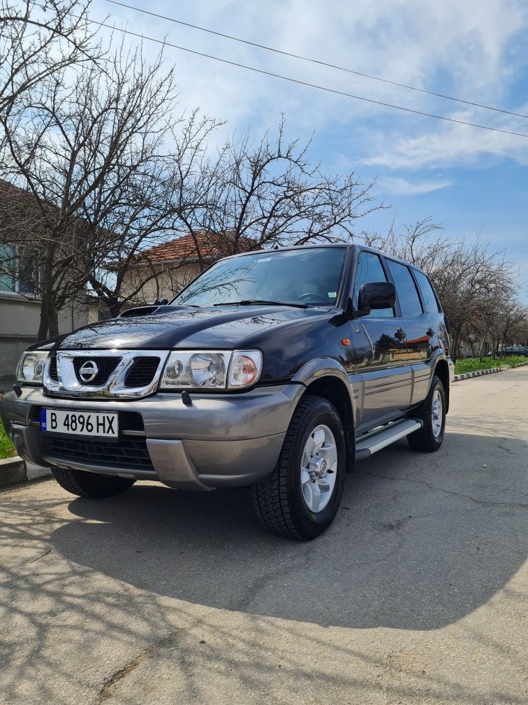 Nissan Terano II