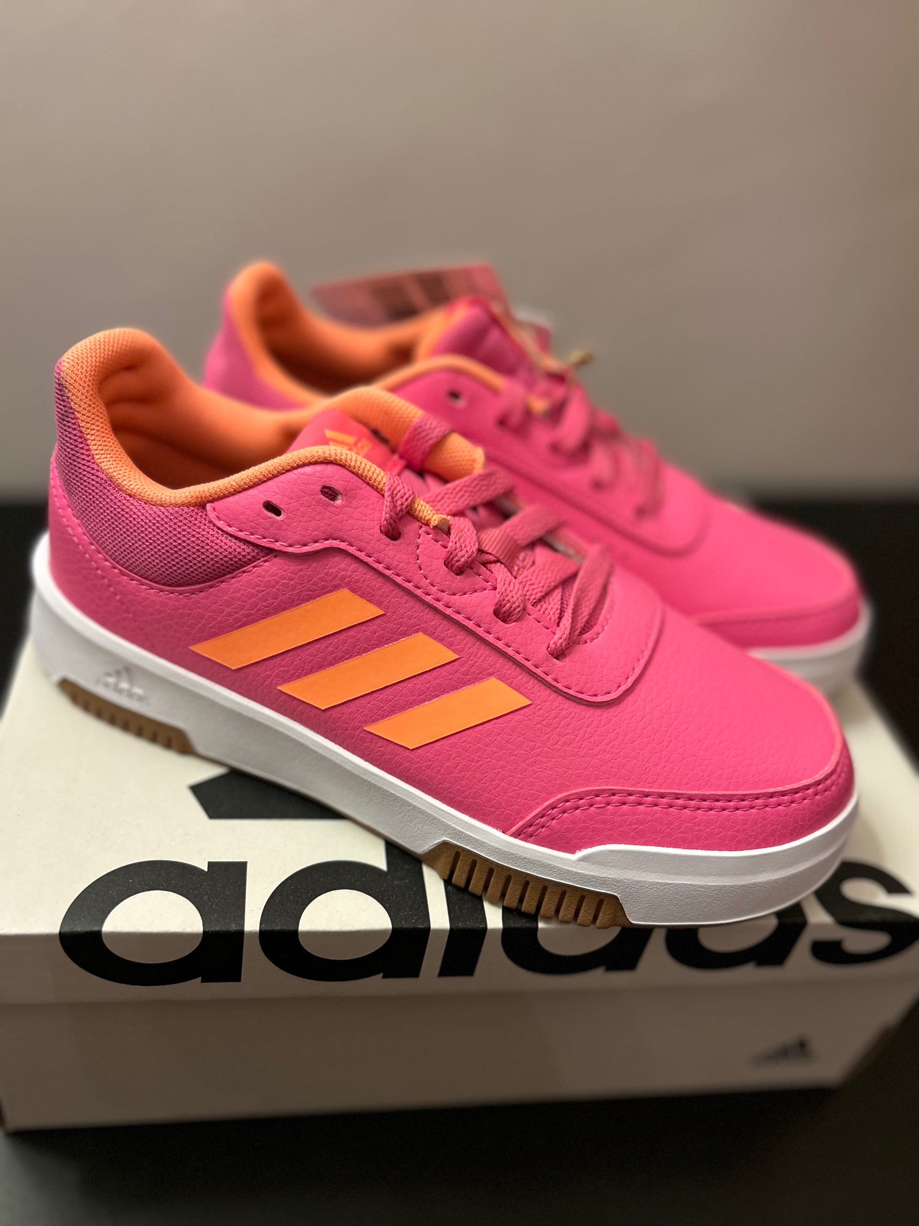 Розови маратонки Adidas