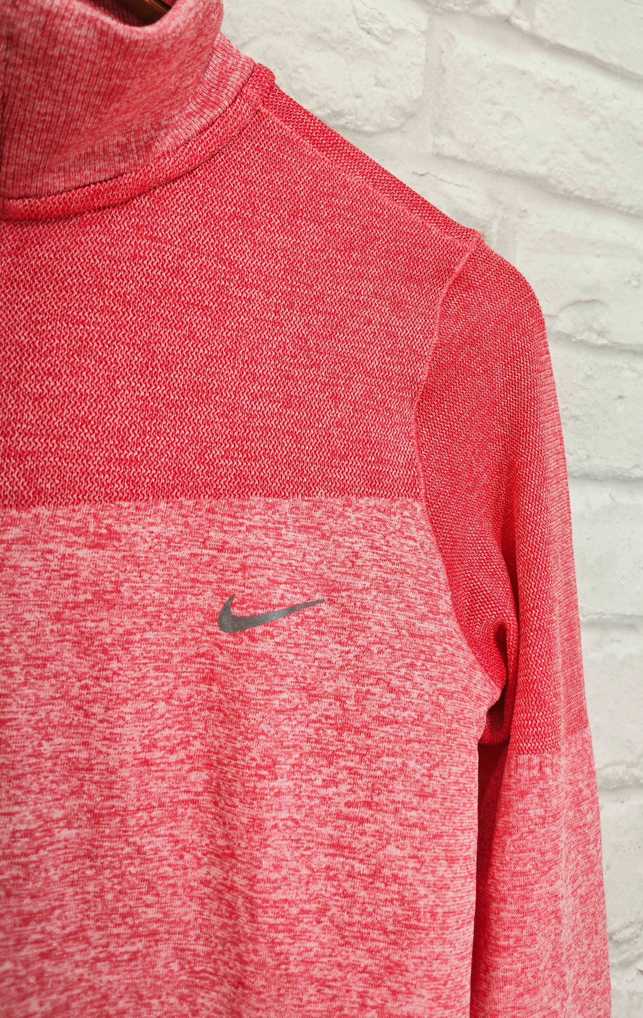 NIKE Оригинална дамска фланелка за фитнес / тичане размер S