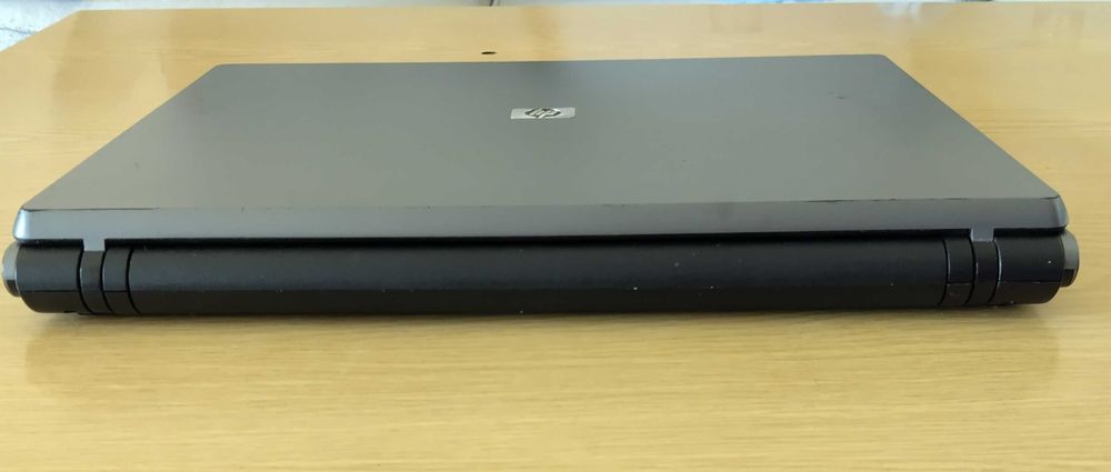 Продавам лаптоп HP 530, Инсталирани: Win 10, Office 2016
