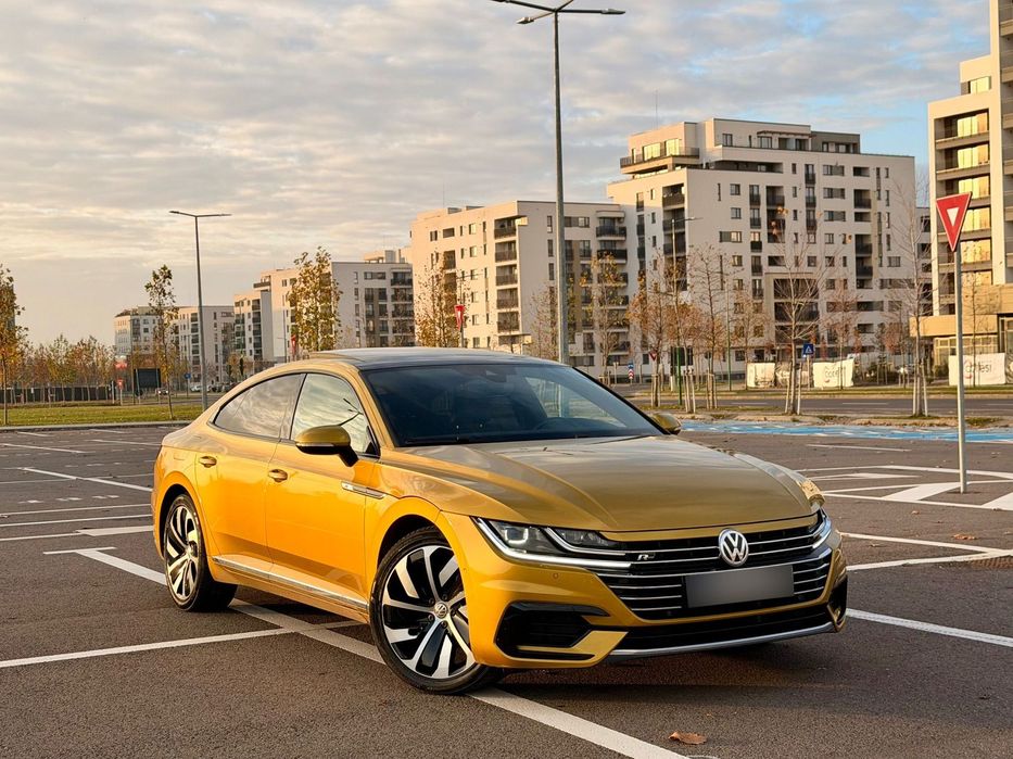 Volkswagen ARTEON R-Line | Trapa Panoramica | Active Info Display | Full Adaptive LED