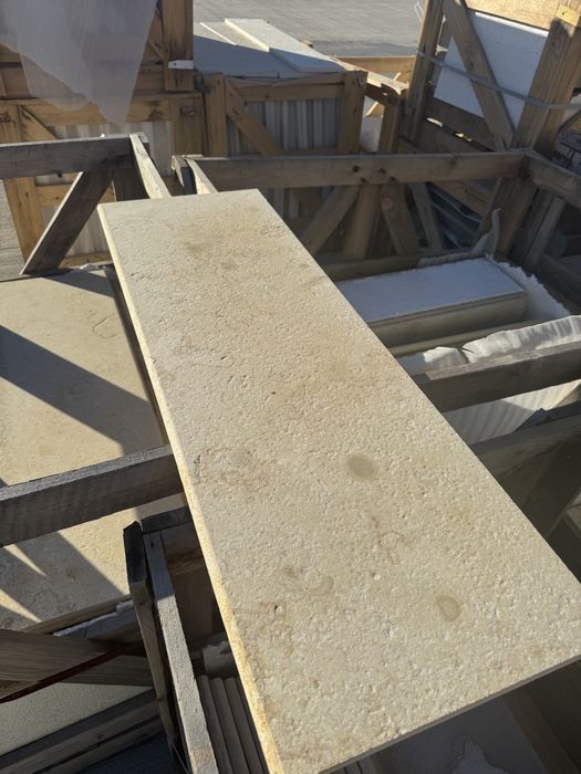 Trepte, intervale gard, borduri piscina.