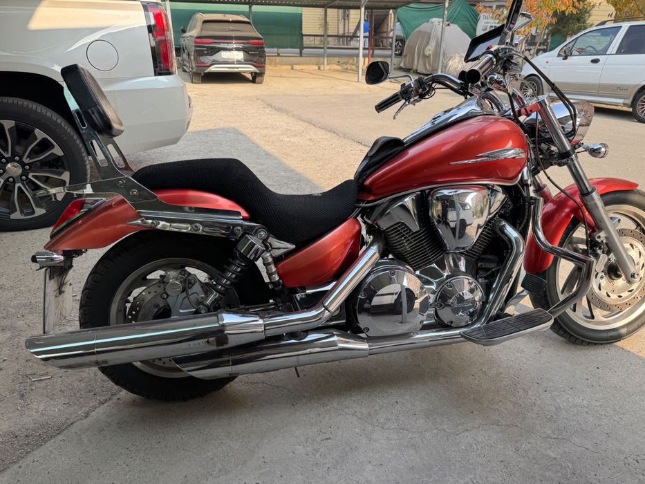 HONDA VTX 1300с  2006г / сотилади