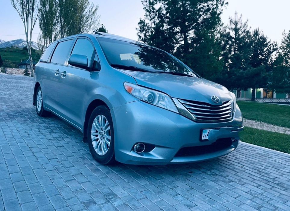 Трансфер Перевозки Низкие Цены Комфорт Тойота Сиена 6 Мест
