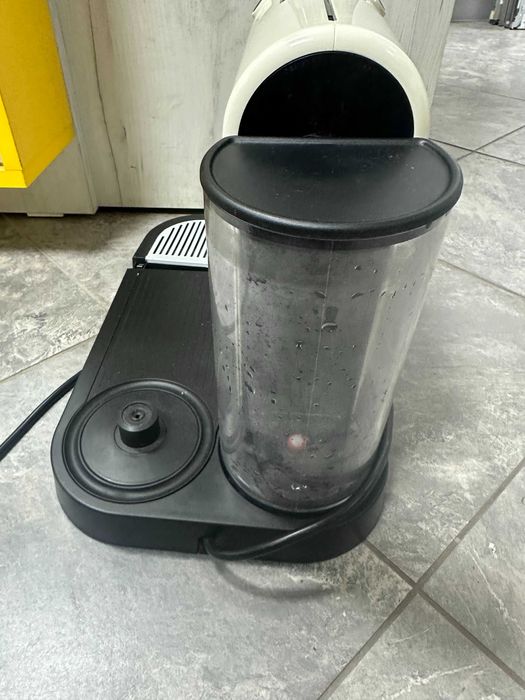Капсулна кафемашина Nespresso