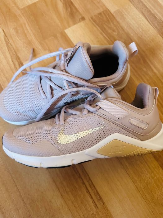 Спортни маратонки на Nike