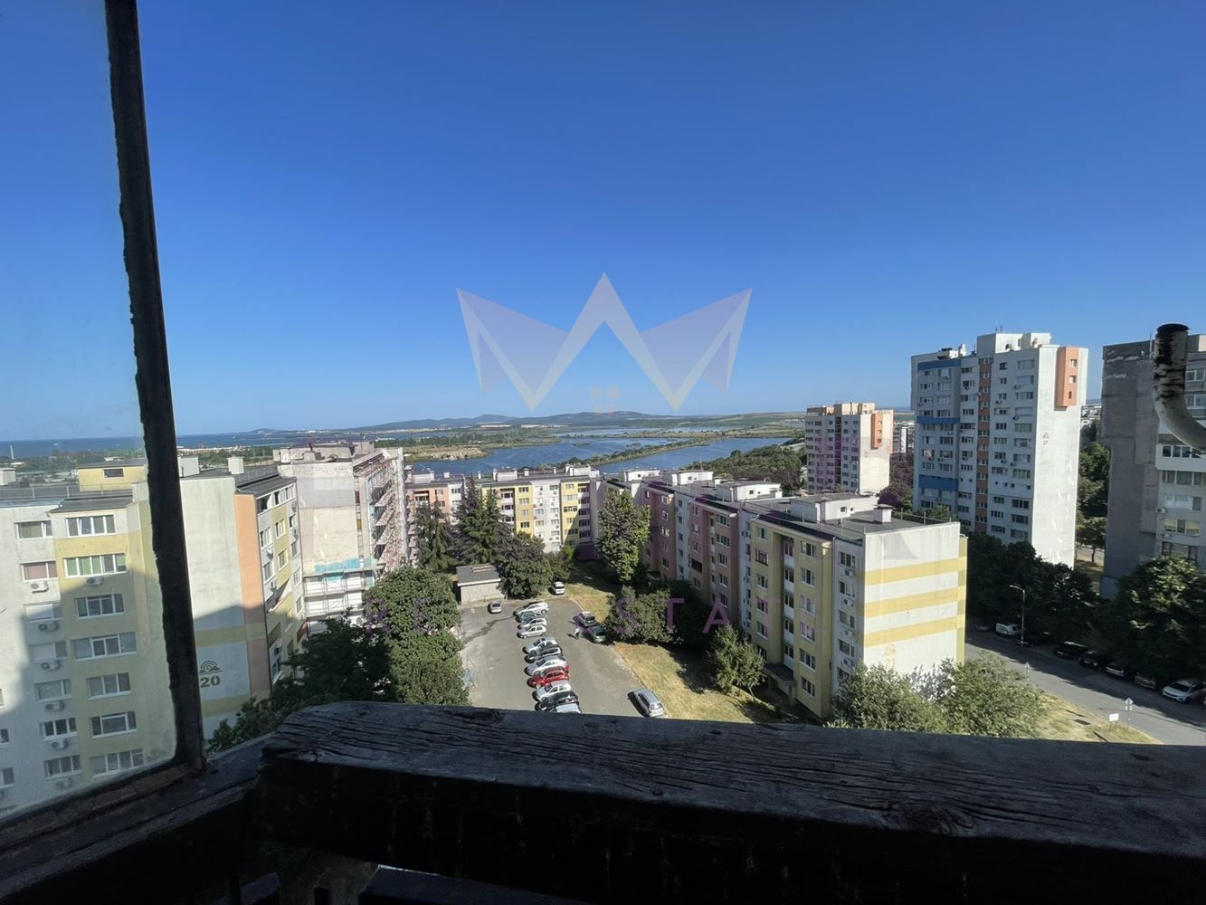 2-стаен в Бургас-Меден рудник - зона Б площ 67м2