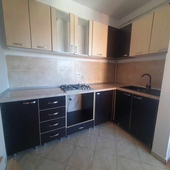Apartament cu trei camere