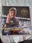 Годишна книга от шампионата 2024 Max Verstappen F1