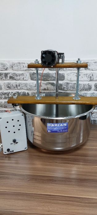 Amestecator automat cu oala de inox pentru zacusca, gemuri, ketchup et