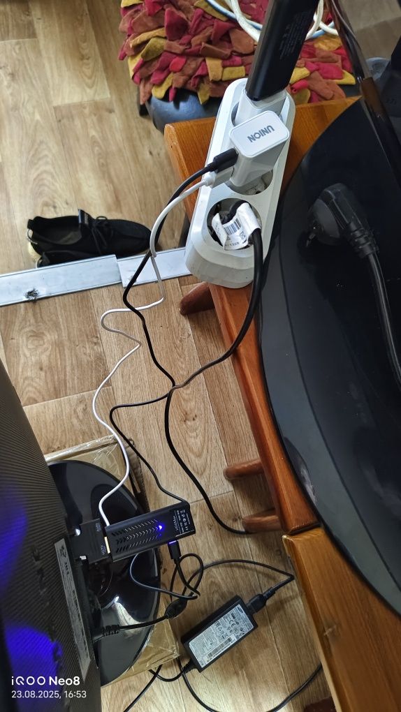 Smart монитор 20" 51см