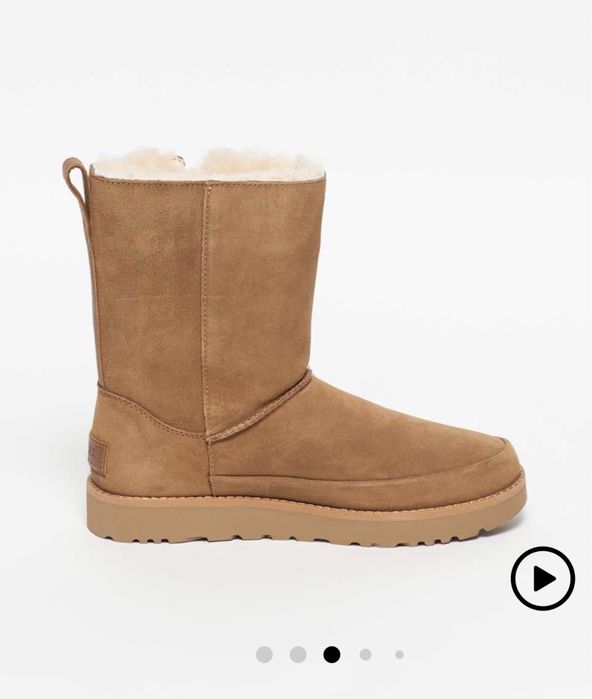 Ботуши UGG