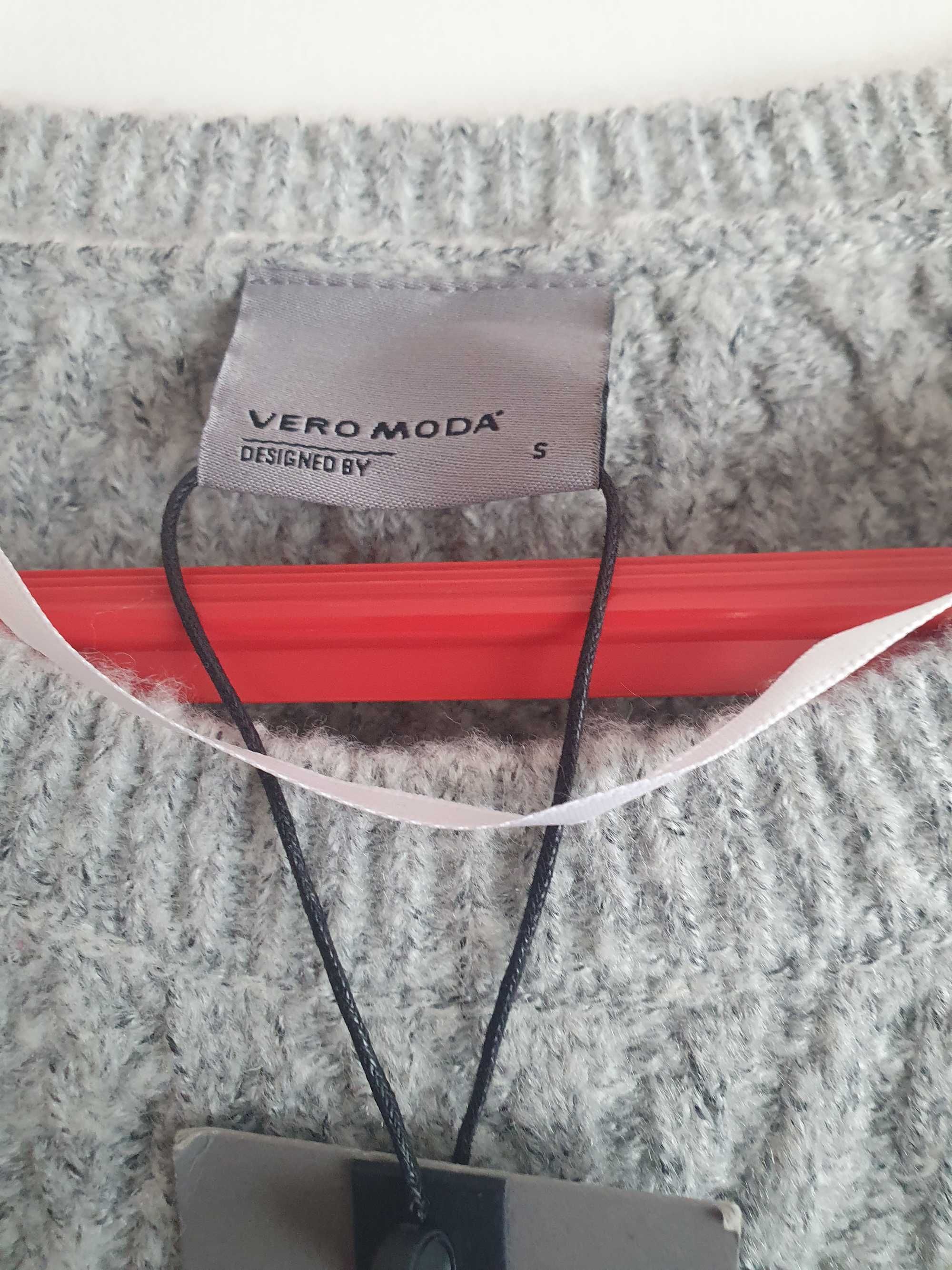Дамска зимна рокля Vero moda