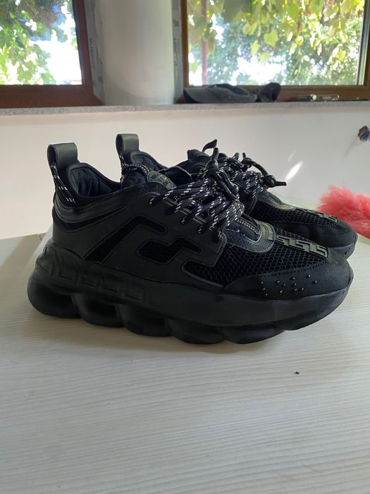 Adidasi versace chain reaction